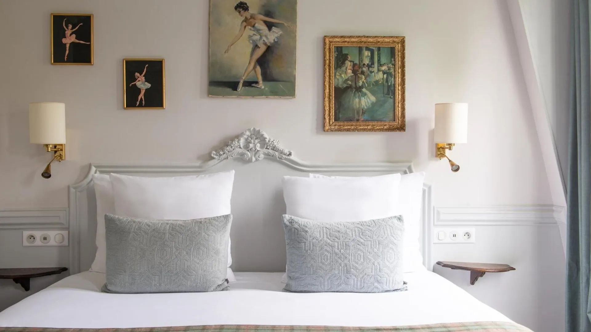 Hotel De La Porte Dorée Parigi